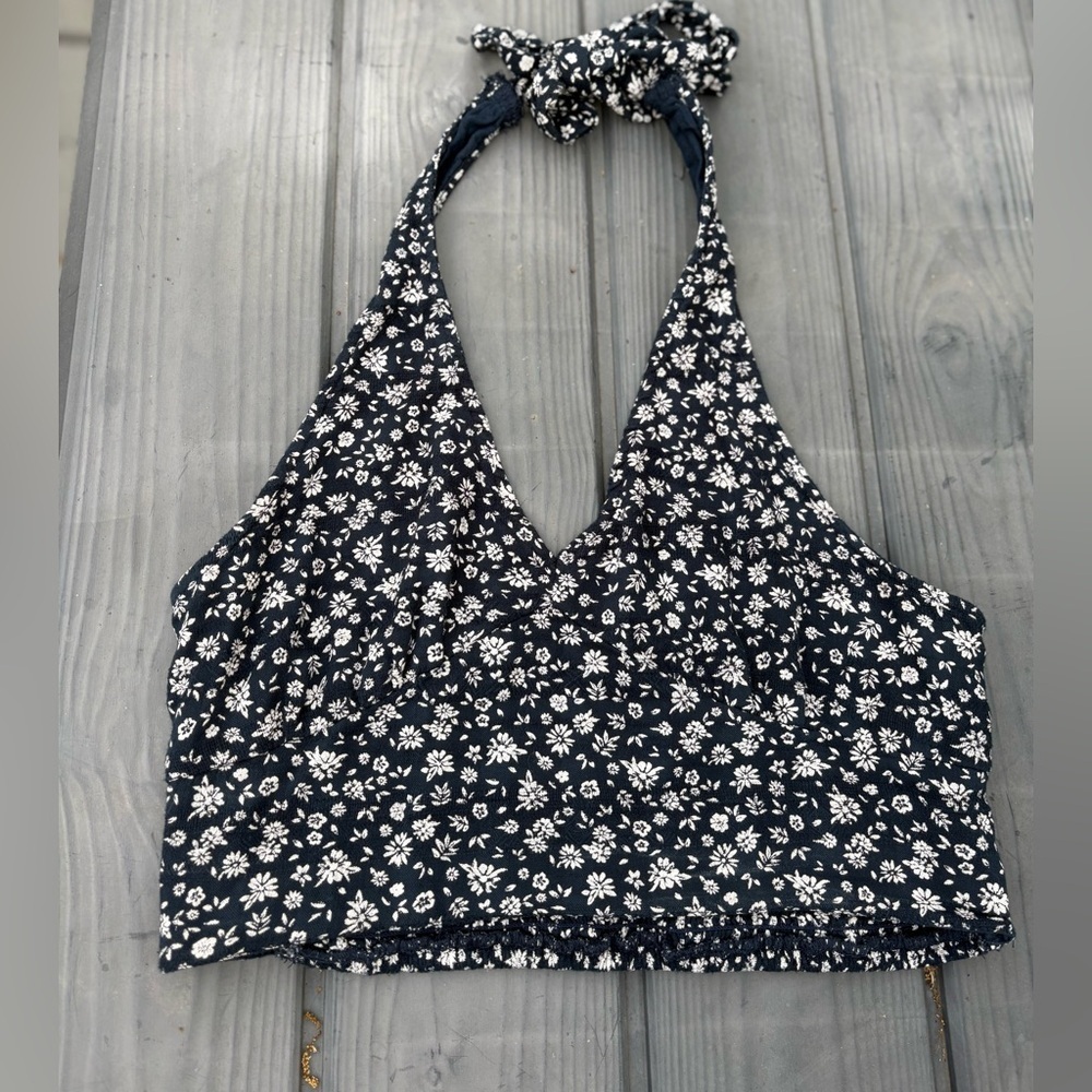 American Eagle Outfitters Floral Halter Top - size small